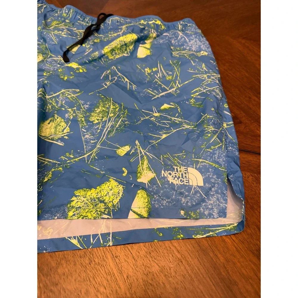 The‎ North Face Mens Blue Graphic Print Athletic Active Shorts Large Zip Pocket